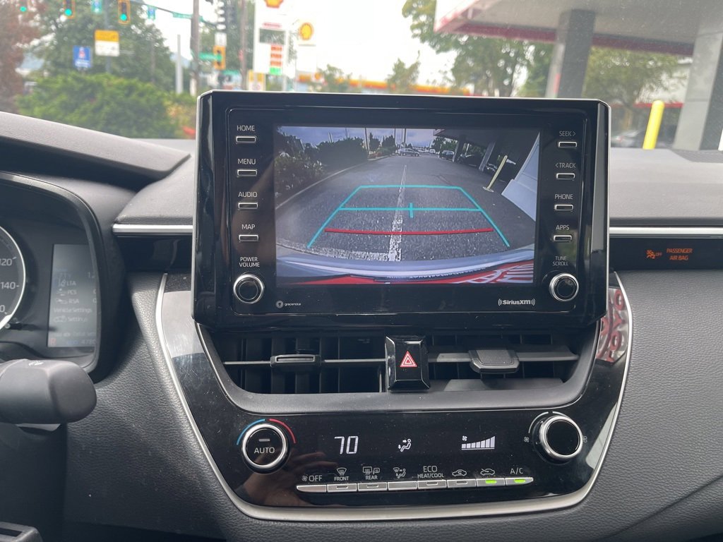 Used 2021 Toyota Corolla LE image 55