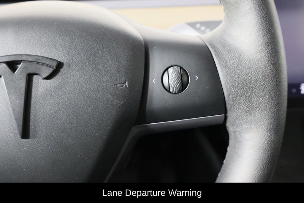 Used 2023 Tesla Model Y Long Range image 10