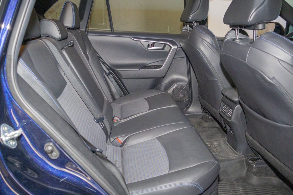 Used 2021 Toyota RAV4 XSE image 15