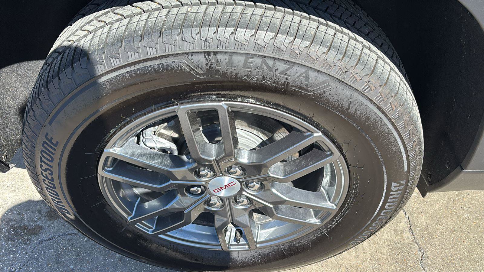 Certified 2025 GMC Acadia Elevation image 10