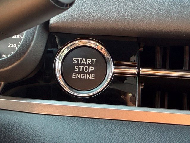New 2026 Mitsubishi Outlander LE FWD image 26