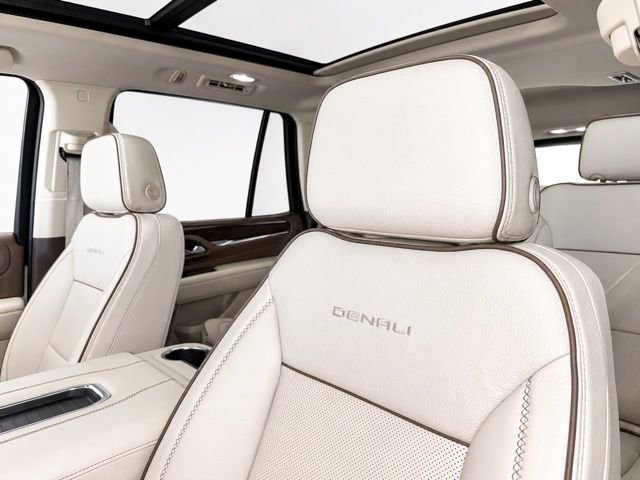 Used 2024 GMC Yukon Denali w/ Max Trailering Package AWD/4WD image 16