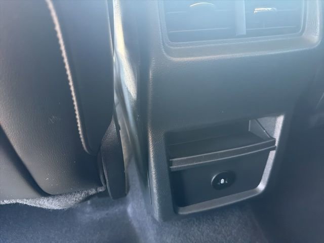 Used 2024 Ford Edge SEL AWD/4WD image 26