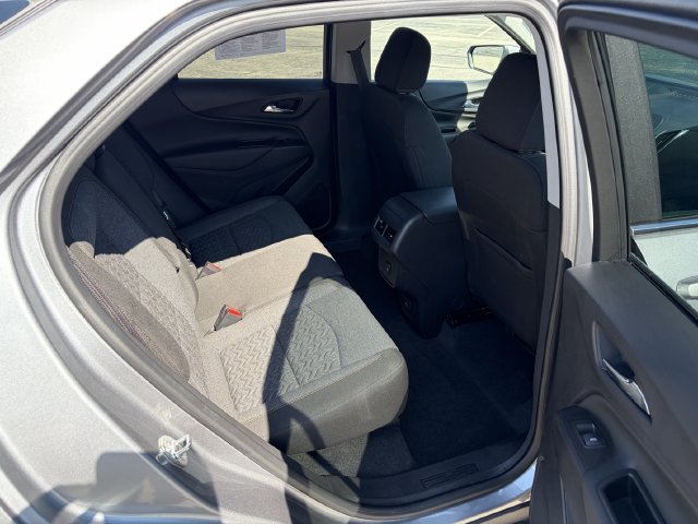 Used 2024 Chevrolet Equinox LT AWD/4WD image 13