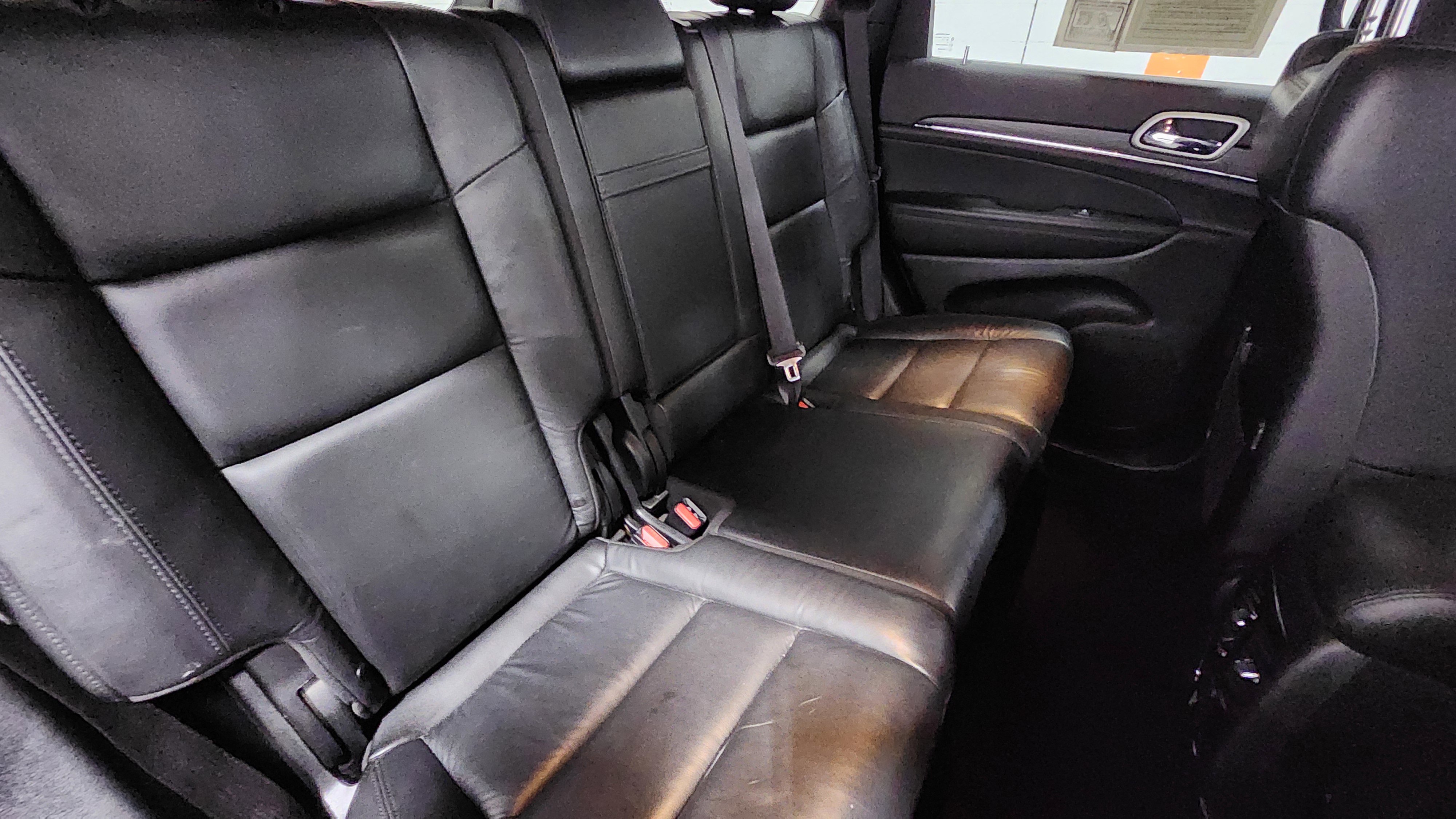 Used 2021 Jeep Grand Cherokee Limited w/ Premium Lighting Group image 23