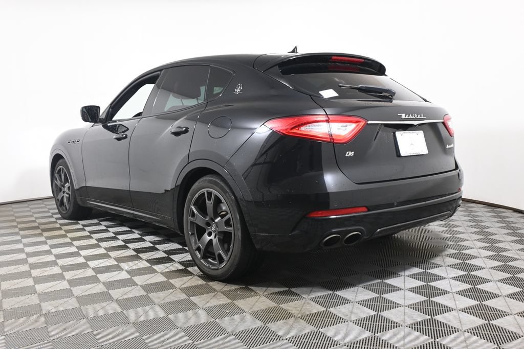 Used 2019 Maserati Levante AWD/4WD image 5