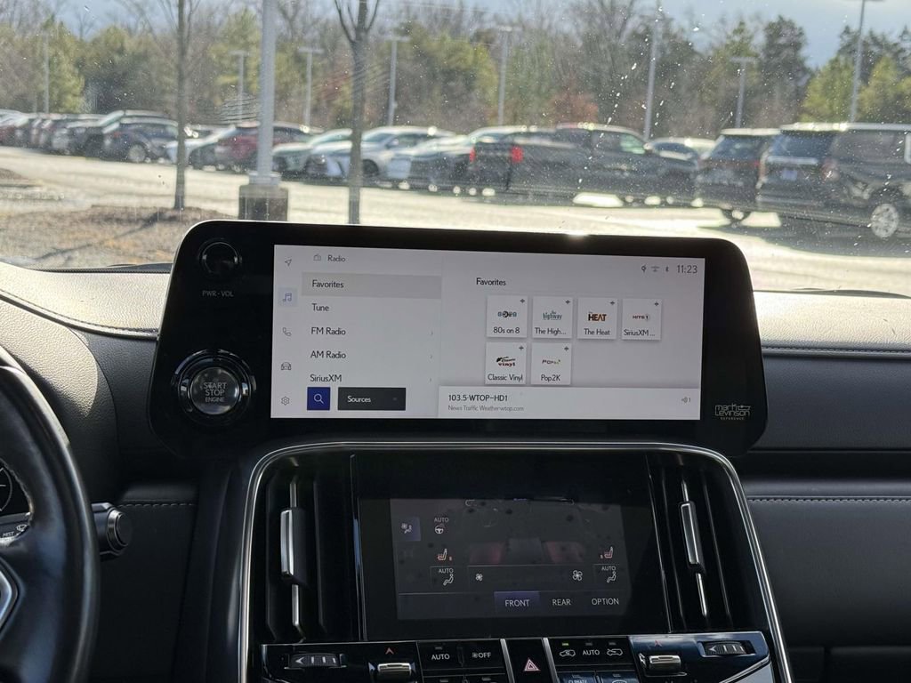 Used 2023 Lexus LX 600 4WD w/ Appearance Package image 10