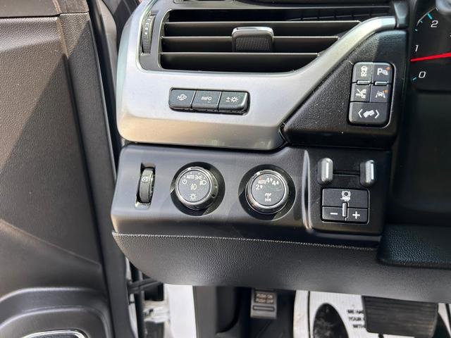 Used 2020 Chevrolet Tahoe Premier w/ Premier Plus Edition image 24