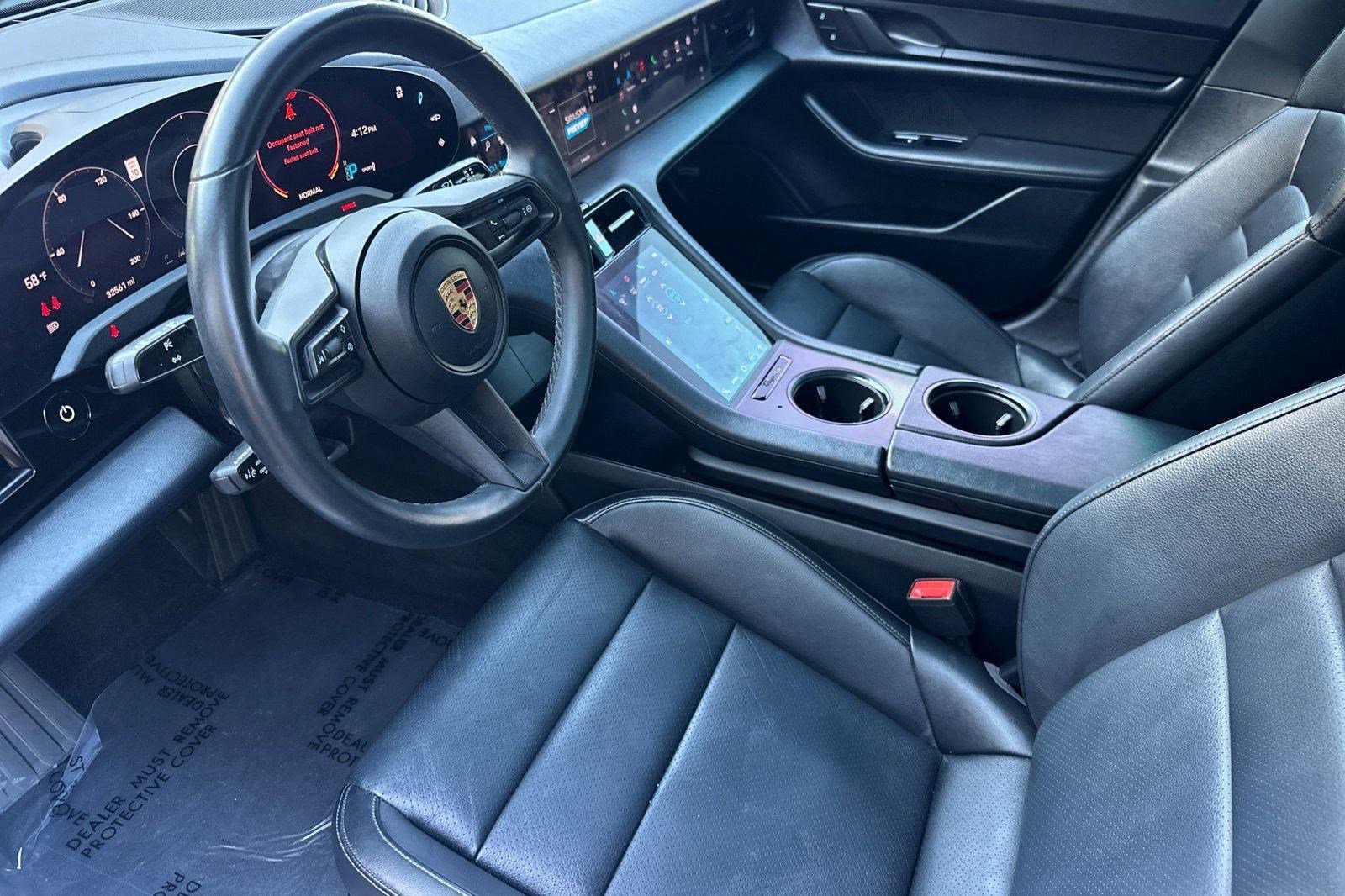 Used 2022 Porsche Taycan 4S image 4