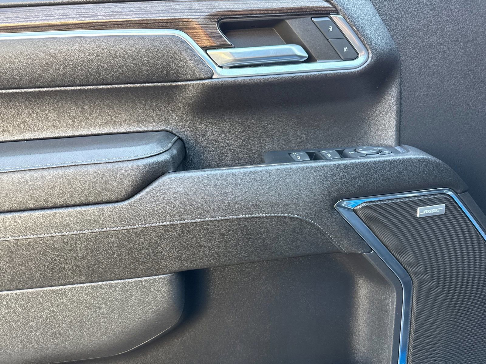 Used 2023 Chevrolet Silverado 1500 RST image 11