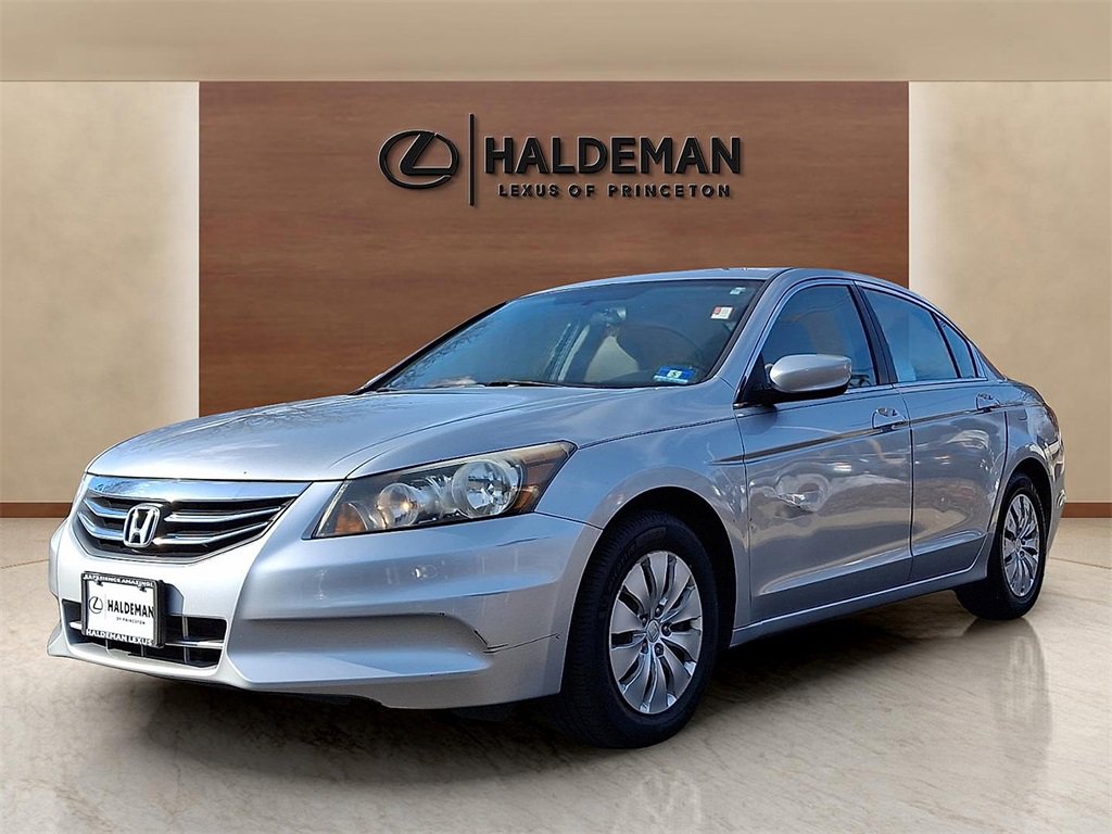 Used 2012 Honda Accord LX image 3