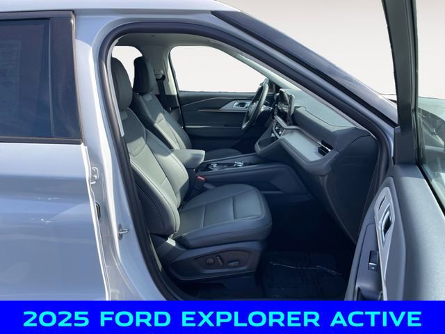 New 2025 Ford Explorer Active image 15