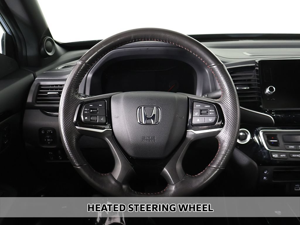 Certified 2025 Honda Ridgeline Black Edition image 10