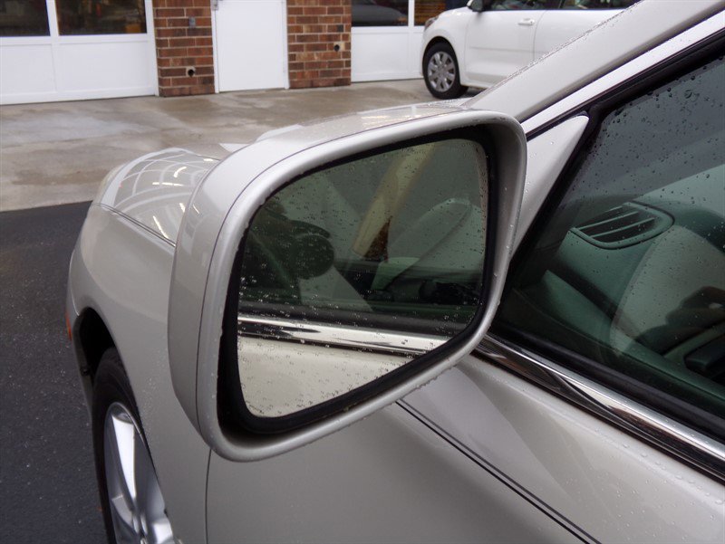 Used 2005 Lexus ES 330 Sedan image 20