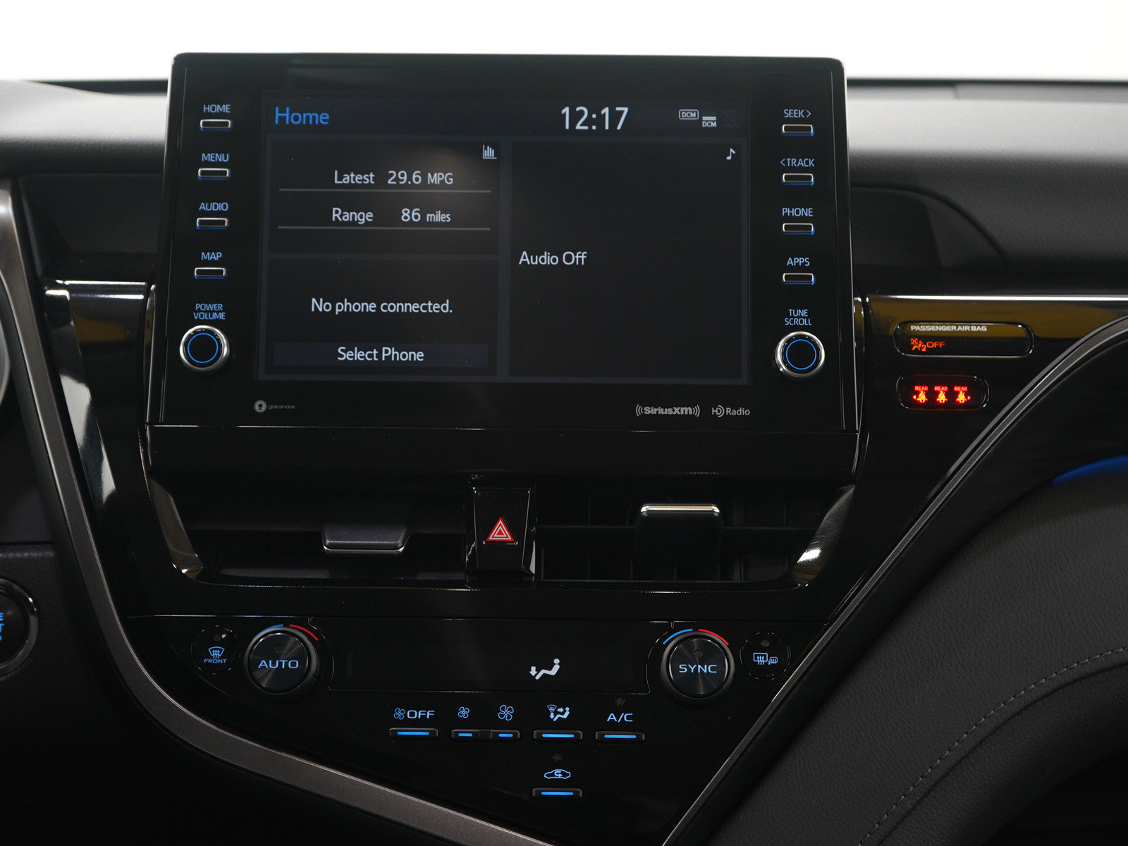 Used 2024 Toyota Camry XLE w/ Cold Weather Package image 16