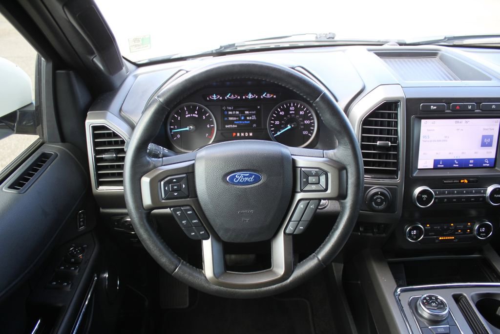 Used 2020 Ford Expedition XLT image 11