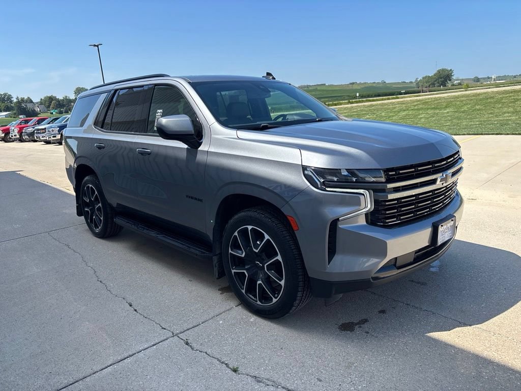Used 2021 Chevrolet Tahoe RST AWD/4WD image 3