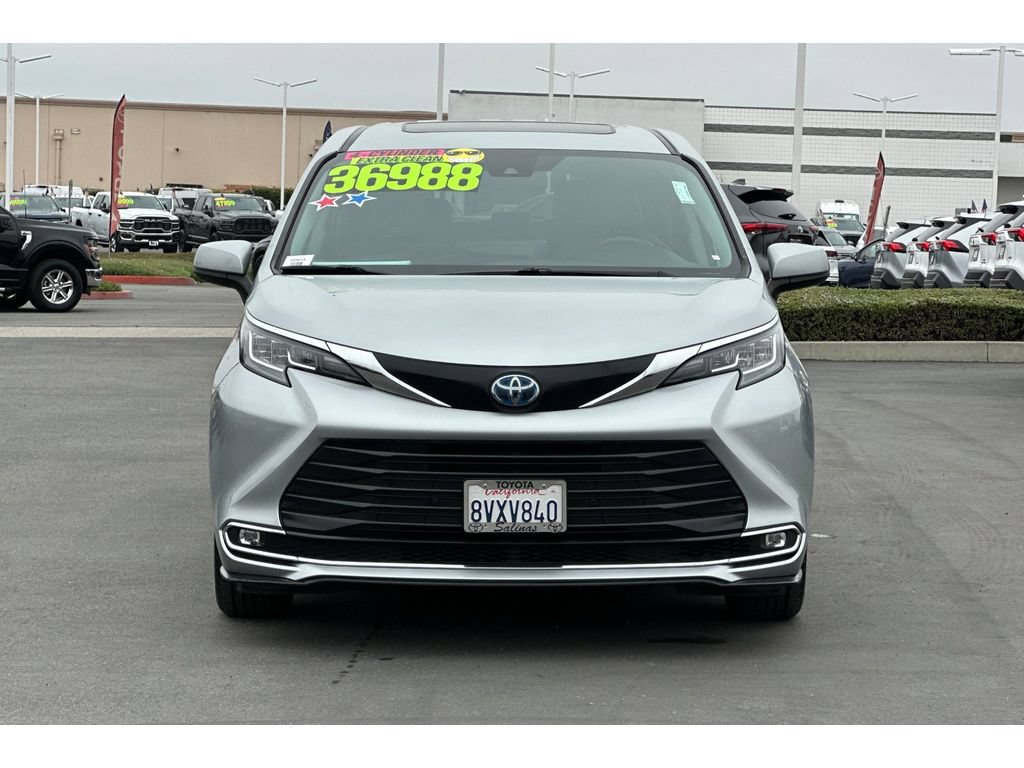 Used 2021 Toyota Sienna XLE FWD image 9