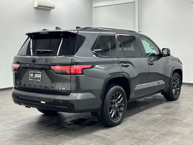 Used 2026 Toyota Sequoia Platinum w/ Tow Technology Package AWD/4WD image 2