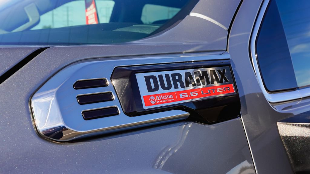 New 2026 GMC Sierra 3500 Denali w/ Denali Reserve Package image 8