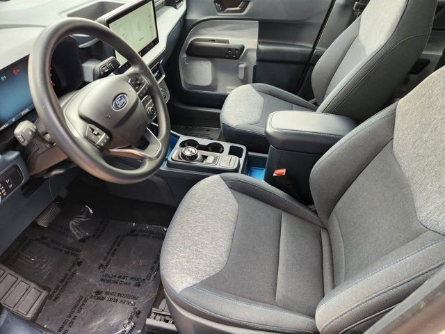 Used 2025 Ford Maverick XLT w/ Equipment Group 301A image 4