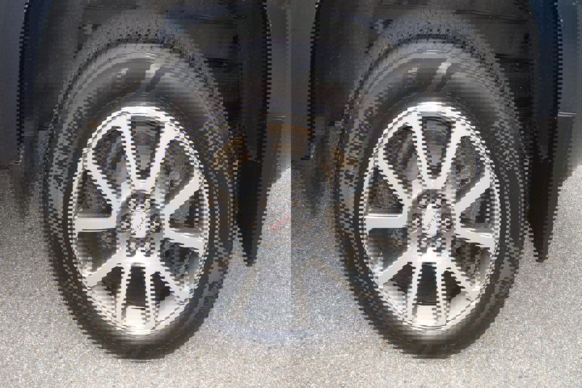 Used 2020 GMC Canyon Denali image 8