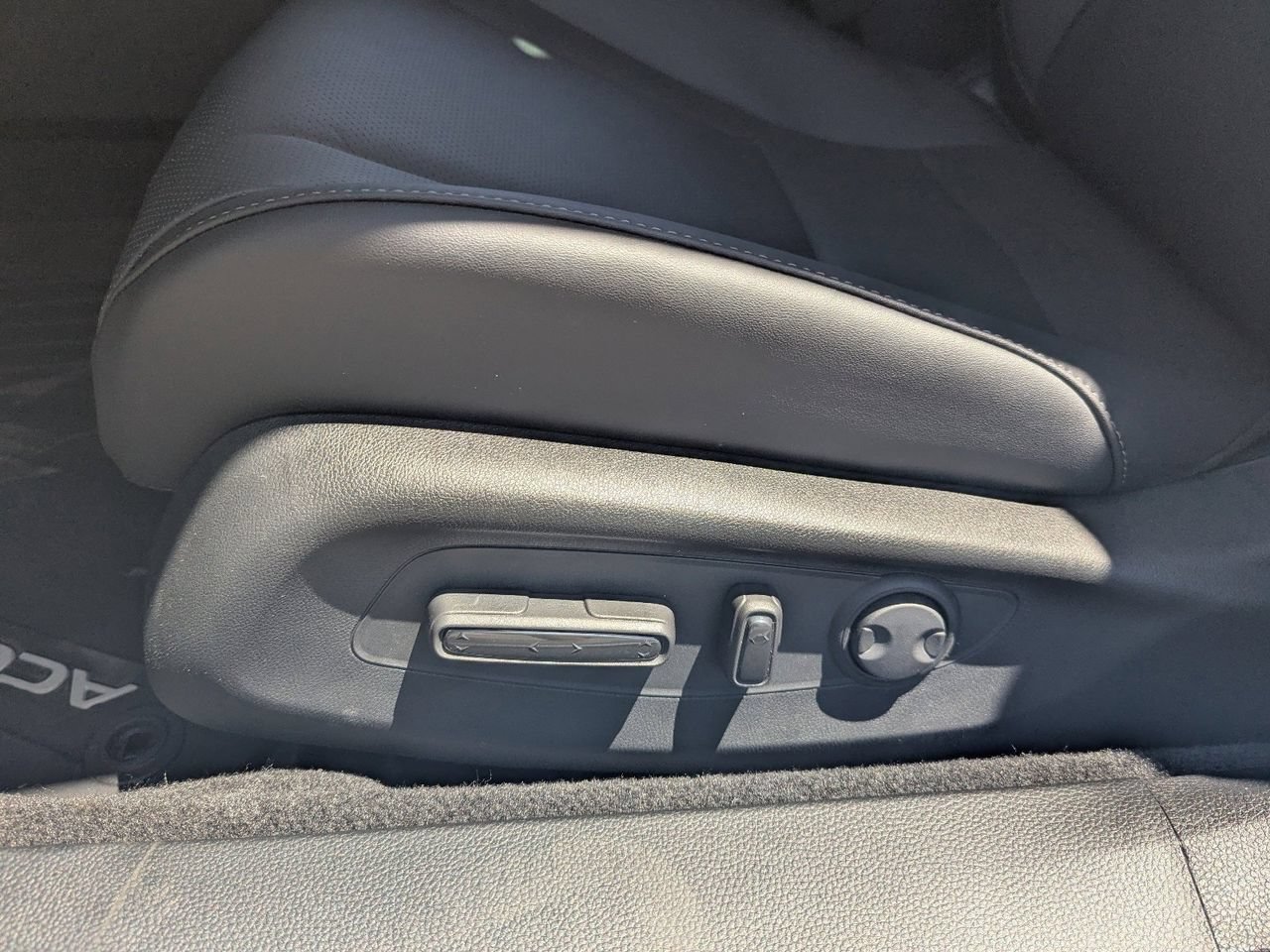 New 2026 Honda Accord Touring image 13