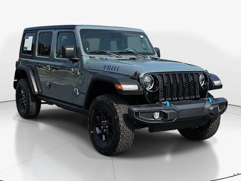 Used 2024 Jeep Wrangler Unlimited AWD/4WD image 3