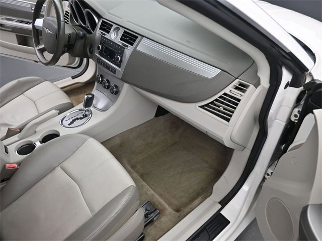 Used 2008 Chrysler Sebring Touring w/ Special Touring Group image 15