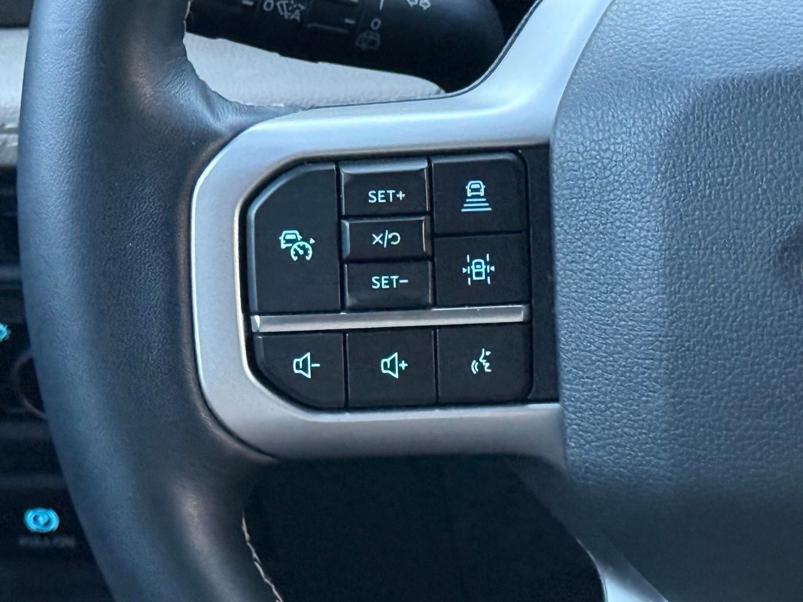 Used 2023 Ford Expedition Max Limited image 28