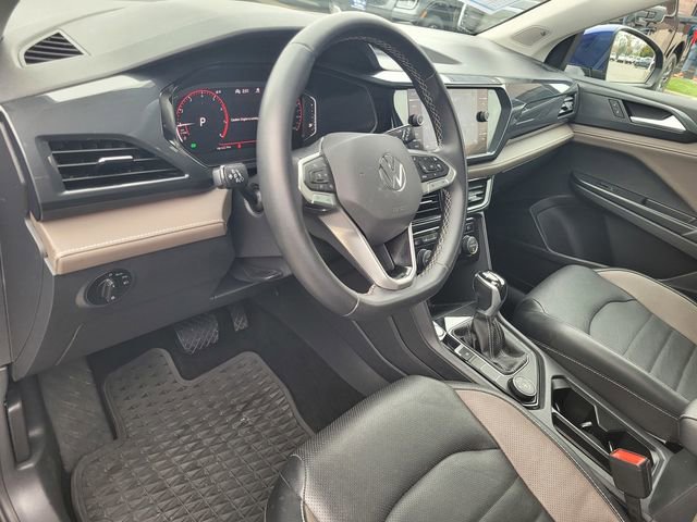 Used 2022 Volkswagen Taos SEL image 9