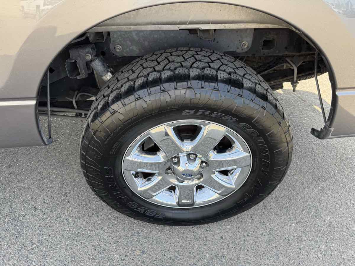 Used 2014 Ford F150 XLT w/ Equipment Group 302A Luxury image 36