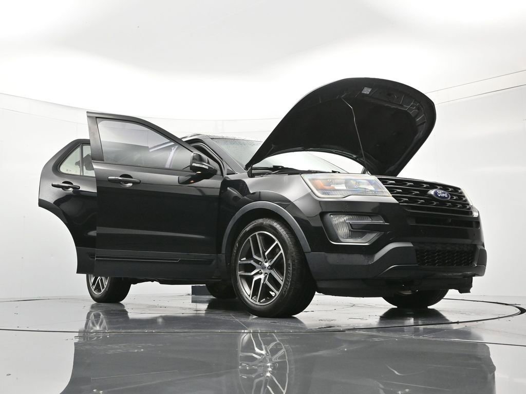 Used 2016 Ford Explorer Sport w/ Equipment Group 401A image 51