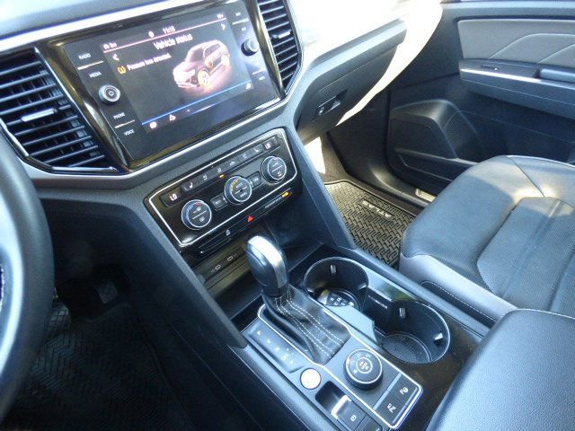 Used 2021 Volkswagen Atlas SEL Premium image 20