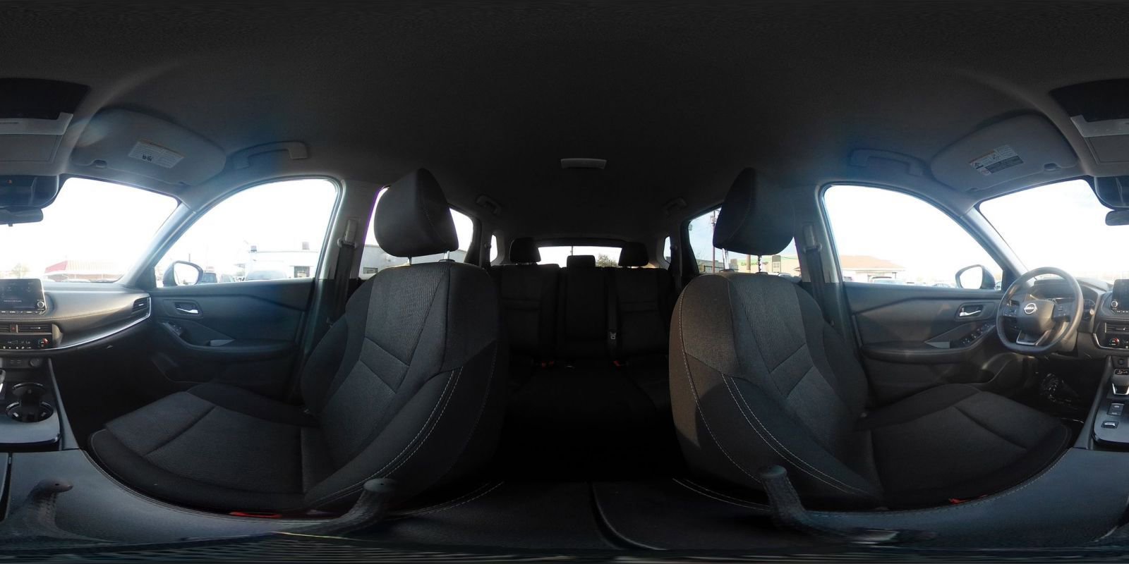 Used 2025 Nissan Rogue SV image 44