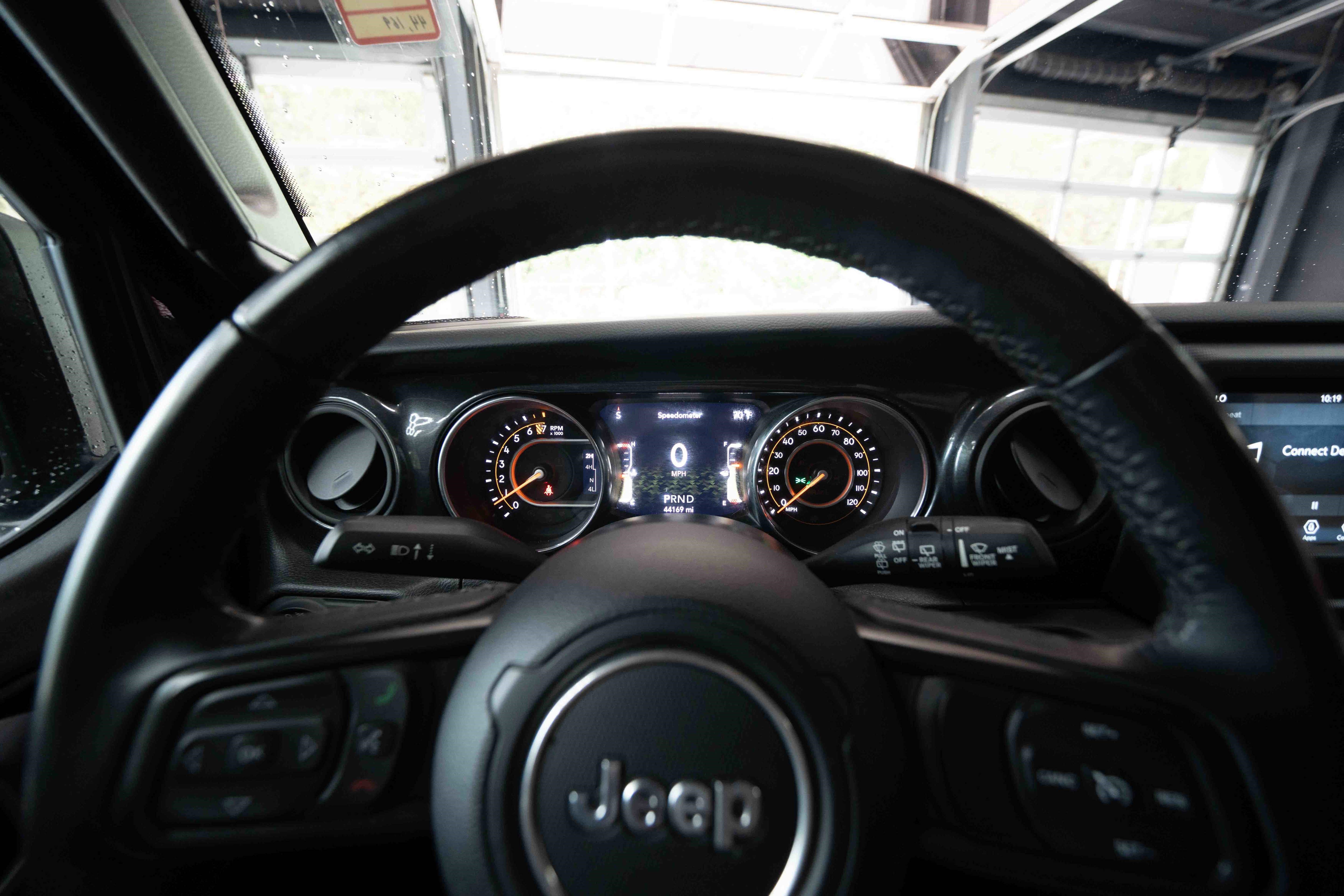 Used 2021 Jeep Wrangler Unlimited Sport w/ Technology Group AWD/4WD image 15
