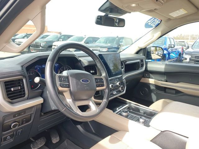 Used 2024 Ford Expedition Max XLT AWD/4WD image 10