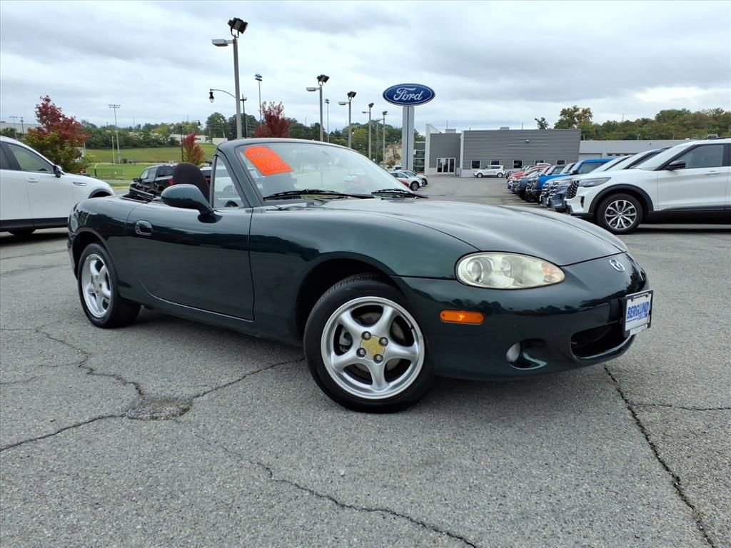Used 2002 MAZDA MX-5 Miata image 1