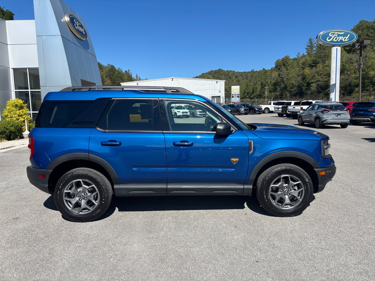 Used 2023 Ford Bronco Sport Badlands w/ Premium Package image 4