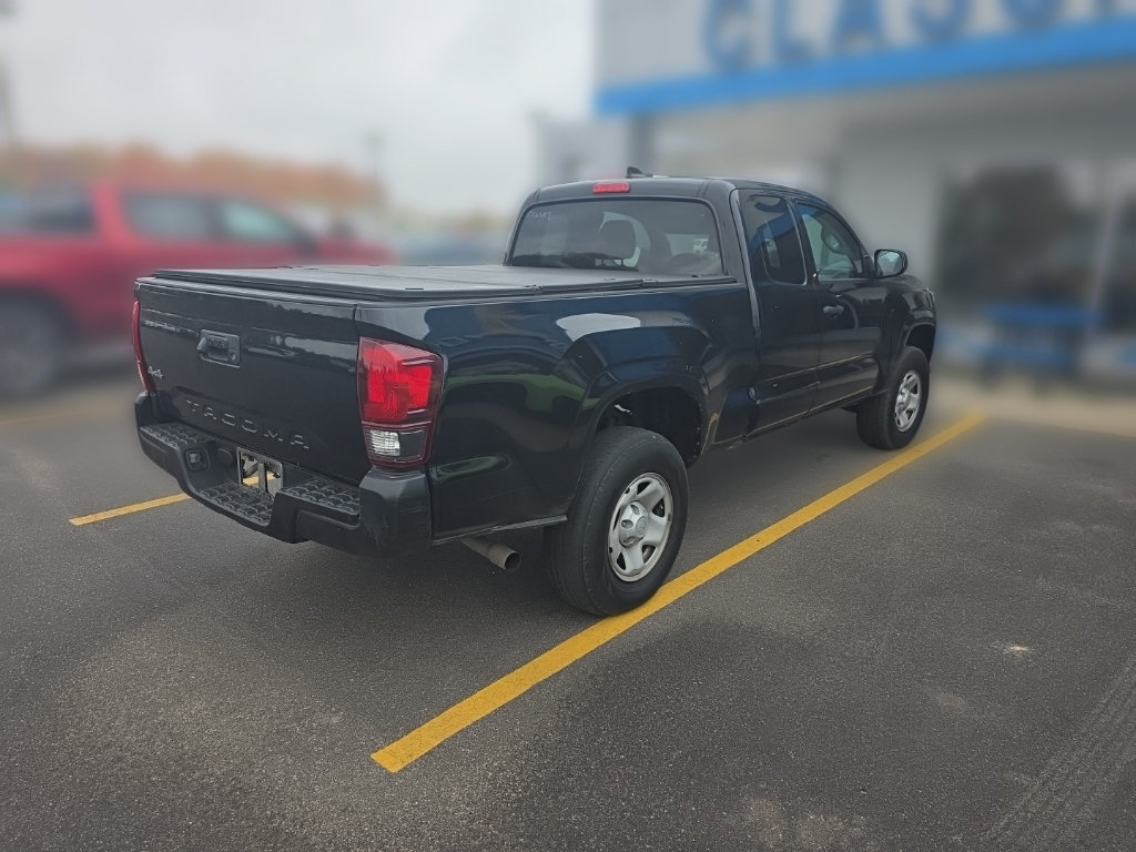 Used 2022 Toyota Tacoma SR AWD/4WD image 4