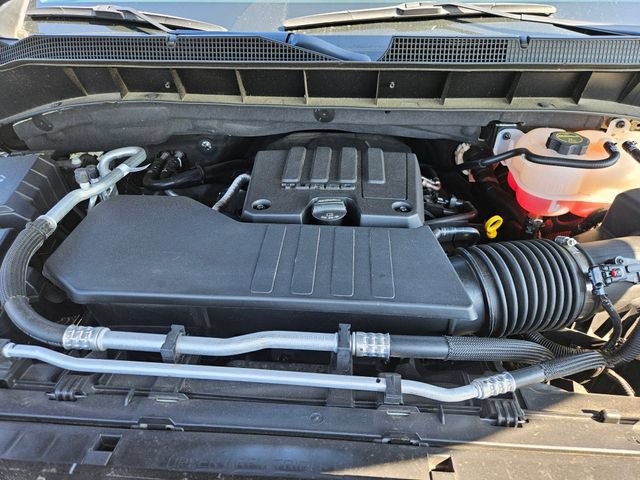 Used 2025 Chevrolet Silverado 1500 Custom AWD/4WD image 22