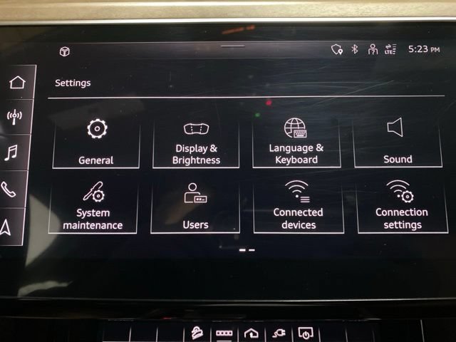 Used 2024 Audi Q8 e-tron Premium Plus w/ Premium Plus Package AWD/4WD image 52