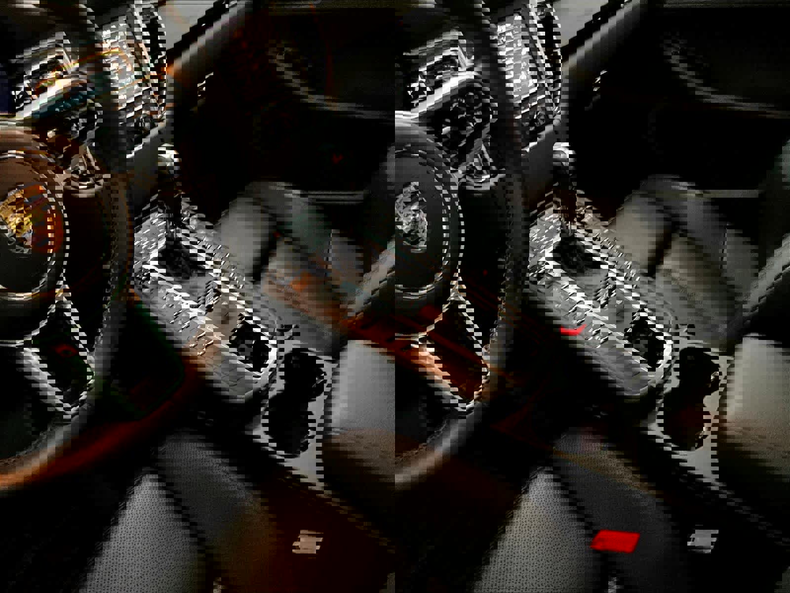 Used 2016 Porsche Macan S image 18