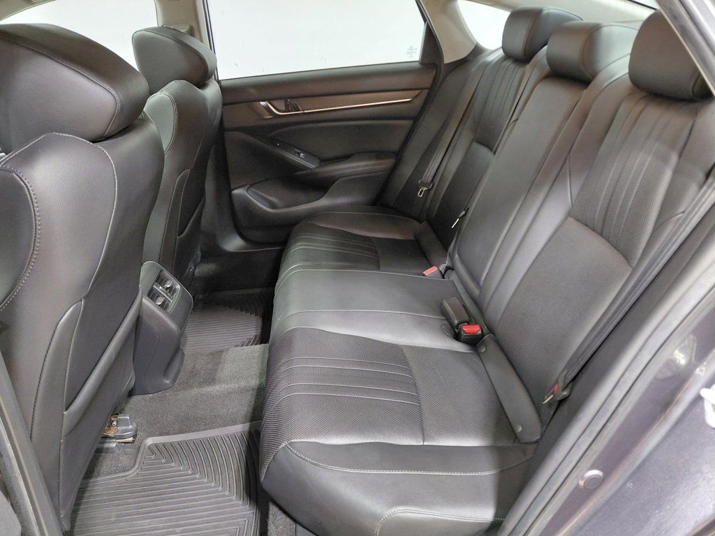 Used 2019 Honda Accord Touring image 44