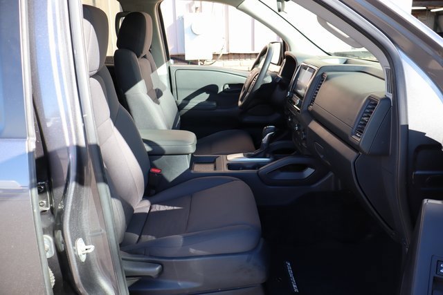 Used 2022 Nissan Frontier S w/ Technology Package image 41