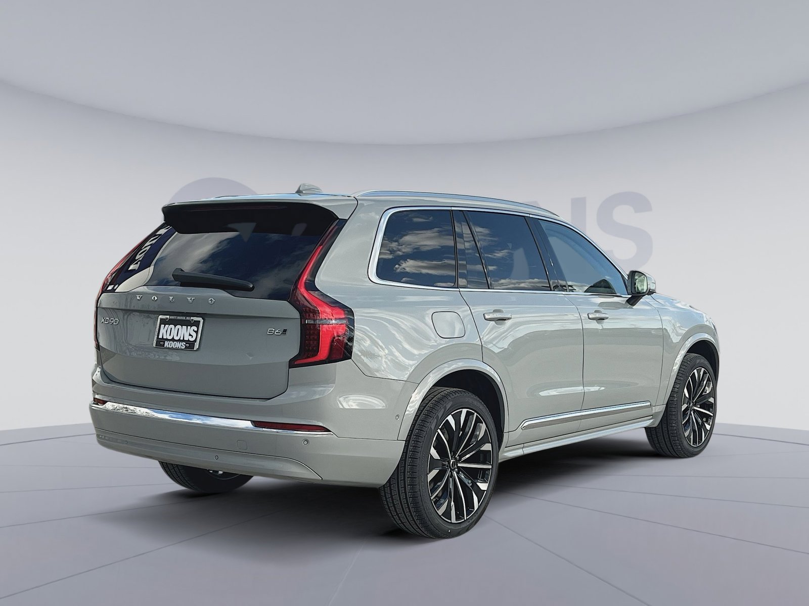 New 2026 Volvo XC90 B6 Ultra w/ Protection Package AWD/4WD image 7