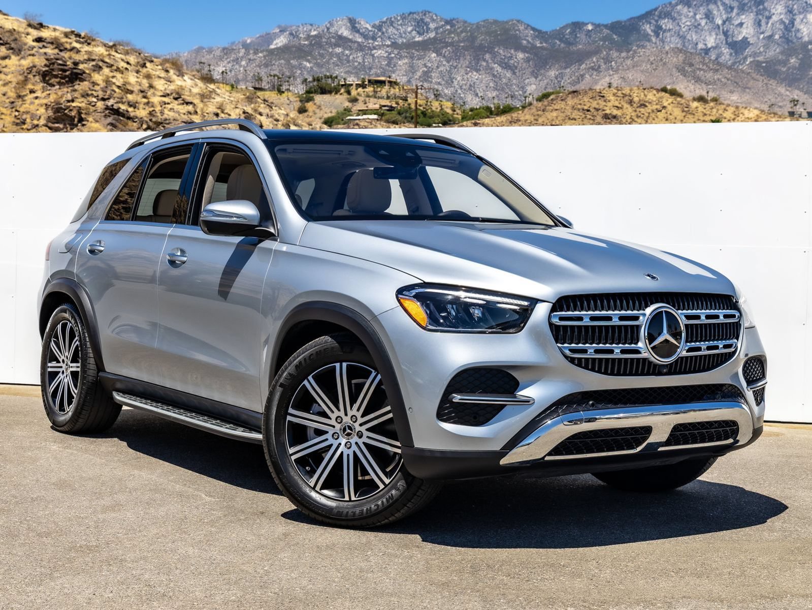 Used 2025 Mercedes-Benz GLE 450 4MATIC image 7
