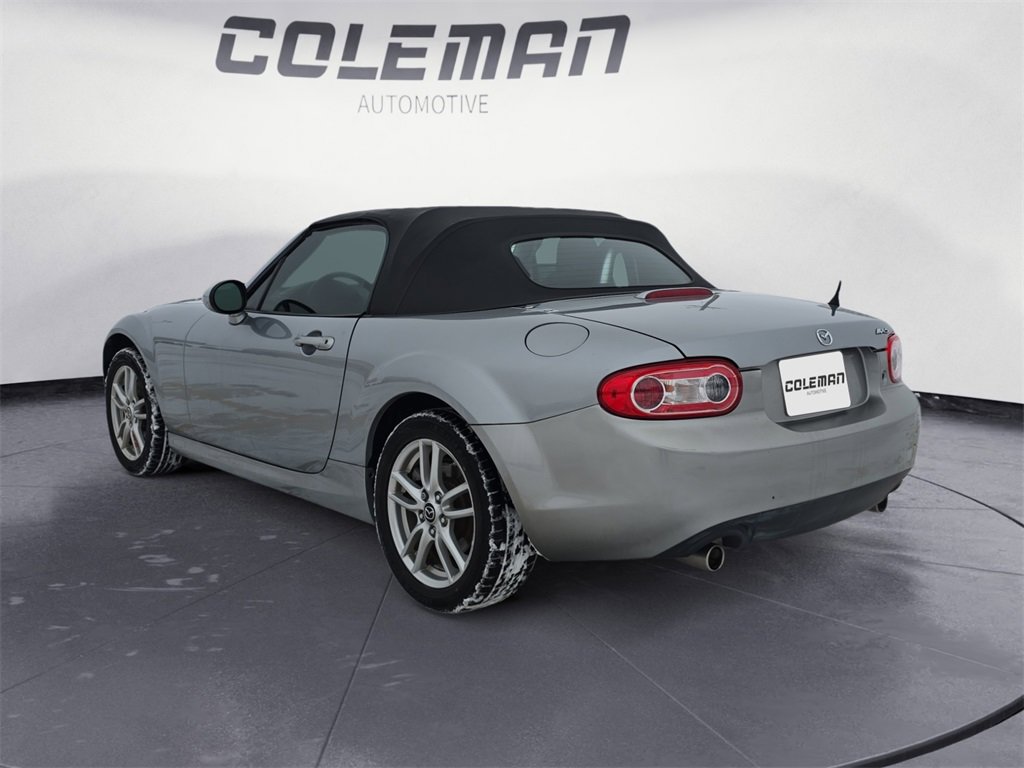 Used 2013 MAZDA MX-5 Miata Sport image 3