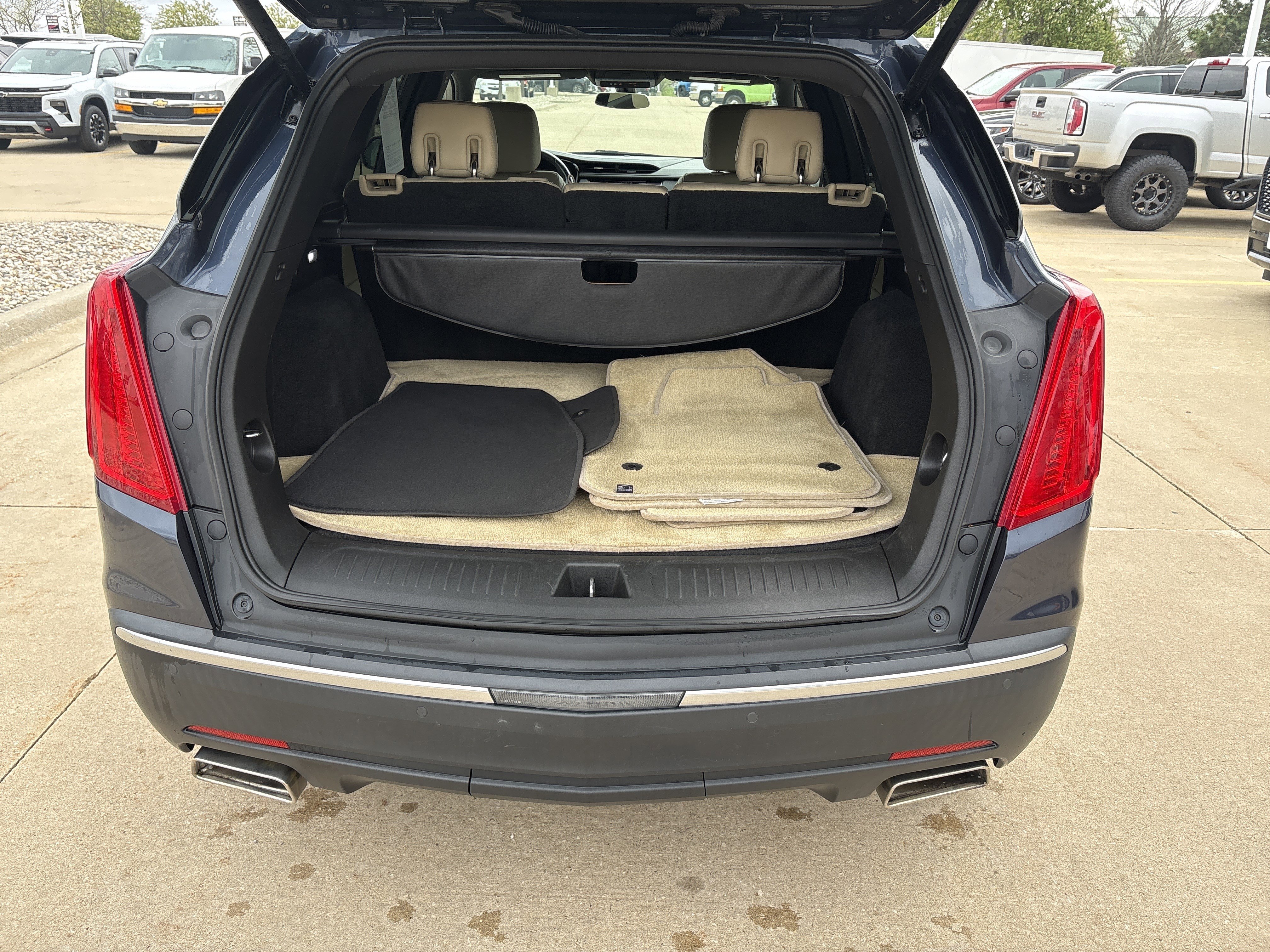 Used 2018 Cadillac XT5 AWD image 14