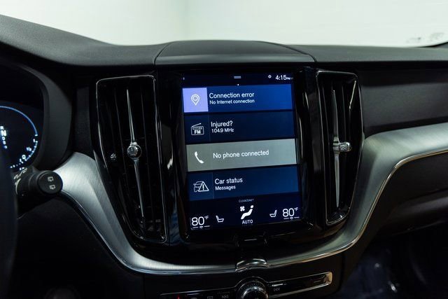 Used 2018 Volvo XC60 T8 Momentum image 17